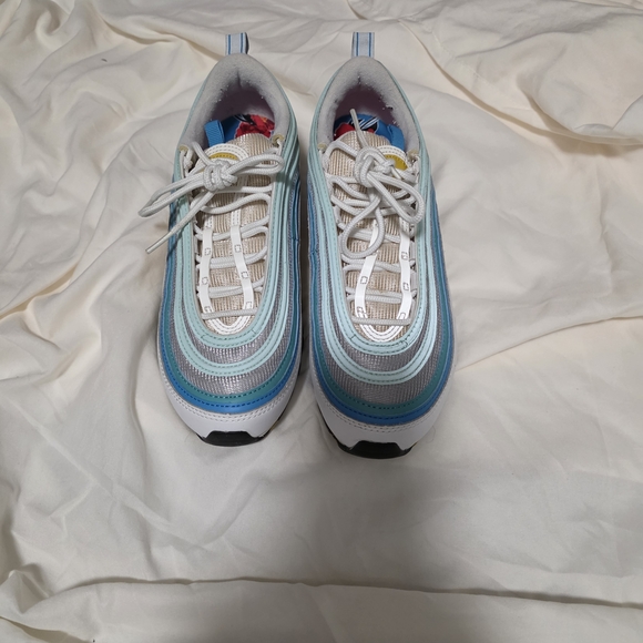 Nike Spring Floral - Picture 2 of 4